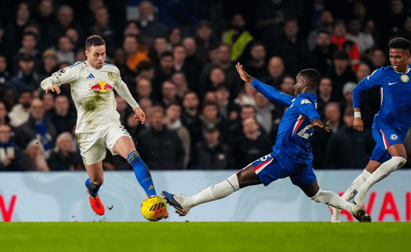 Highlight bóng đá tại RakhoiTV không chỉ để xem lại bàn thắng mà để đọc nhịp trận đấu